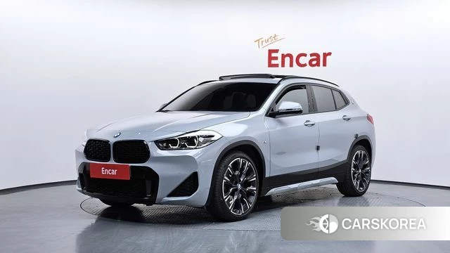 BMW X2 (F39) 2021 Светло-серебряный цвет из Кореи
