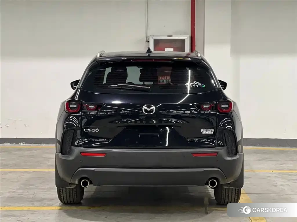 Mazda CX-50 2024 Черный из Китая