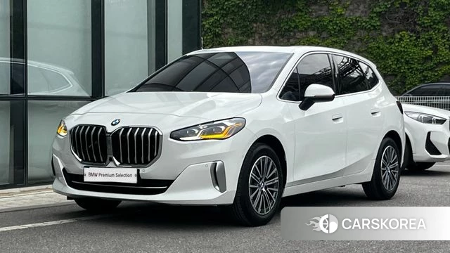 BMW 2 Series Active Tourer (U06) 2025 Белый из Кореи