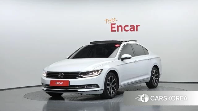 Volkswagen Passat GT (B8) 2018 Белый из Кореи