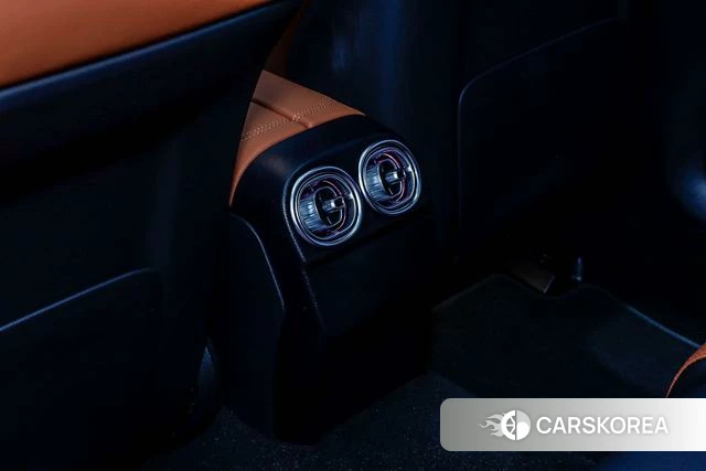 Mercedes-Benz C-class PHEV 2025 Белый из Китая
