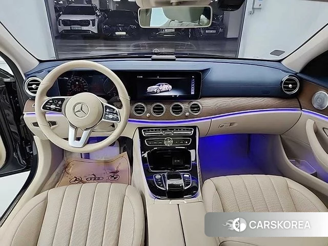 Mercedes-Benz E-Class W213 2019 Синий из Кореи