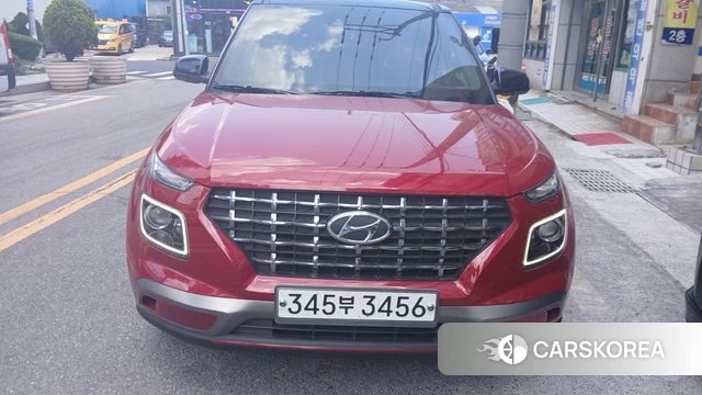 Hyundai Venue 2019 Красный из Кореи