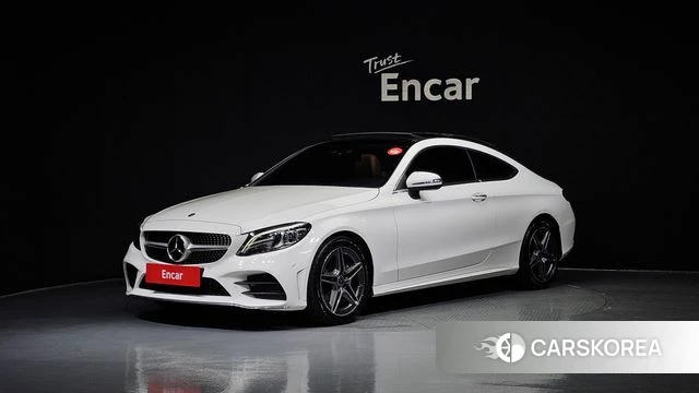 Mercedes-Benz C-Class W205 2021 Белый из Кореи