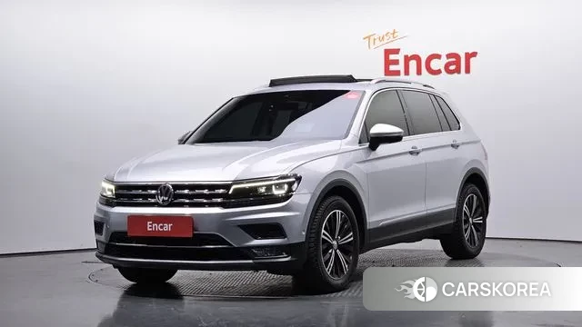 Volkswagen Tiguan second Generation 2018 Серебряный из Кореи