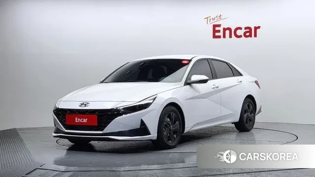 Hyundai Avante Hybrid (CN7) 2022 Белый из Кореи