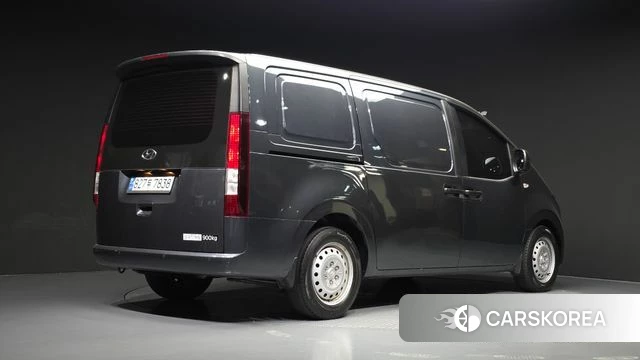 Hyundai Staria 2023 Серый из Кореи