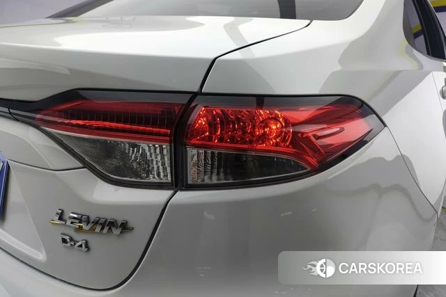 Toyota Lei Ling 2024 Белый из Китая