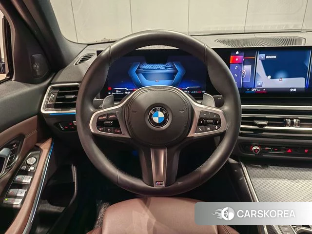 BMW 3 series 2023 Черный из Китая