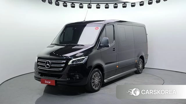 Mercedes-Benz Sprinter 2023 Черный из Кореи