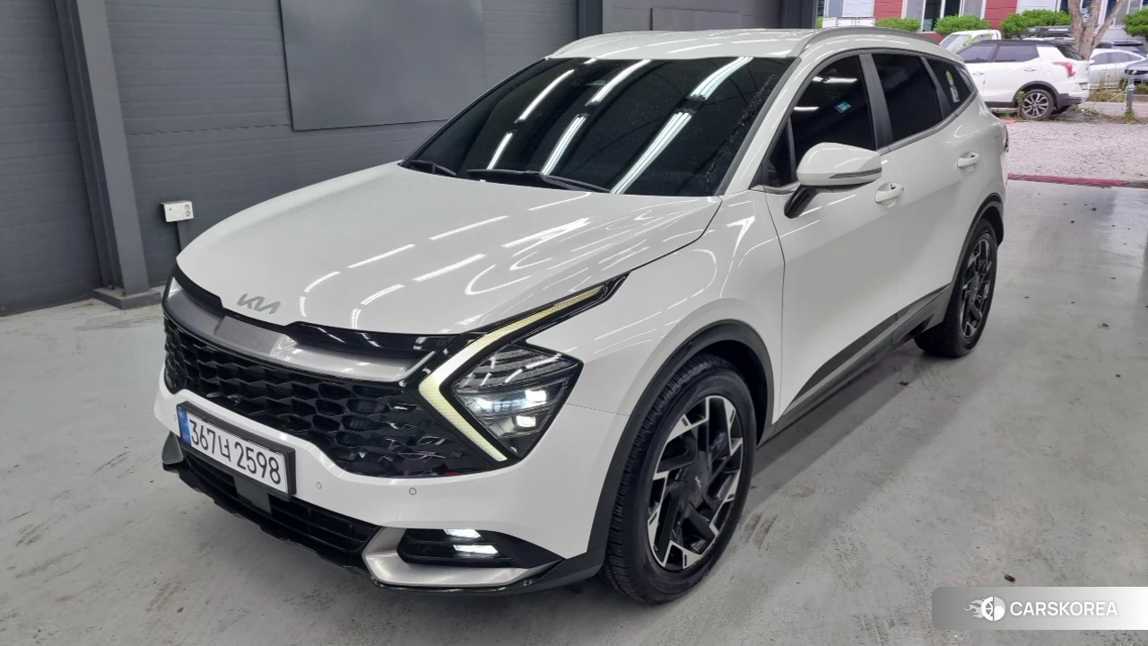 Kia Sportage 5th Generation 2023 Белый из Кореи