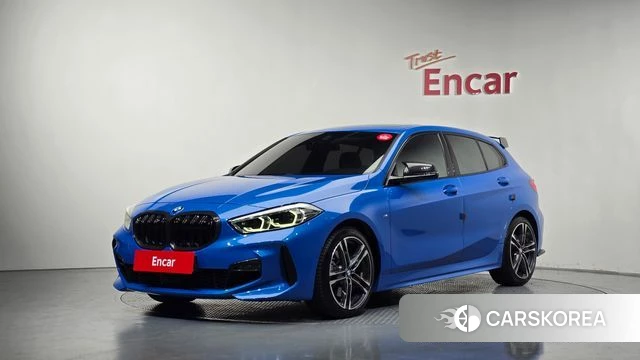 BMW 1 Series (F40) 2023 Синий из Кореи