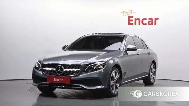 Mercedes-Benz E-Class W213 2018 Серый из Кореи