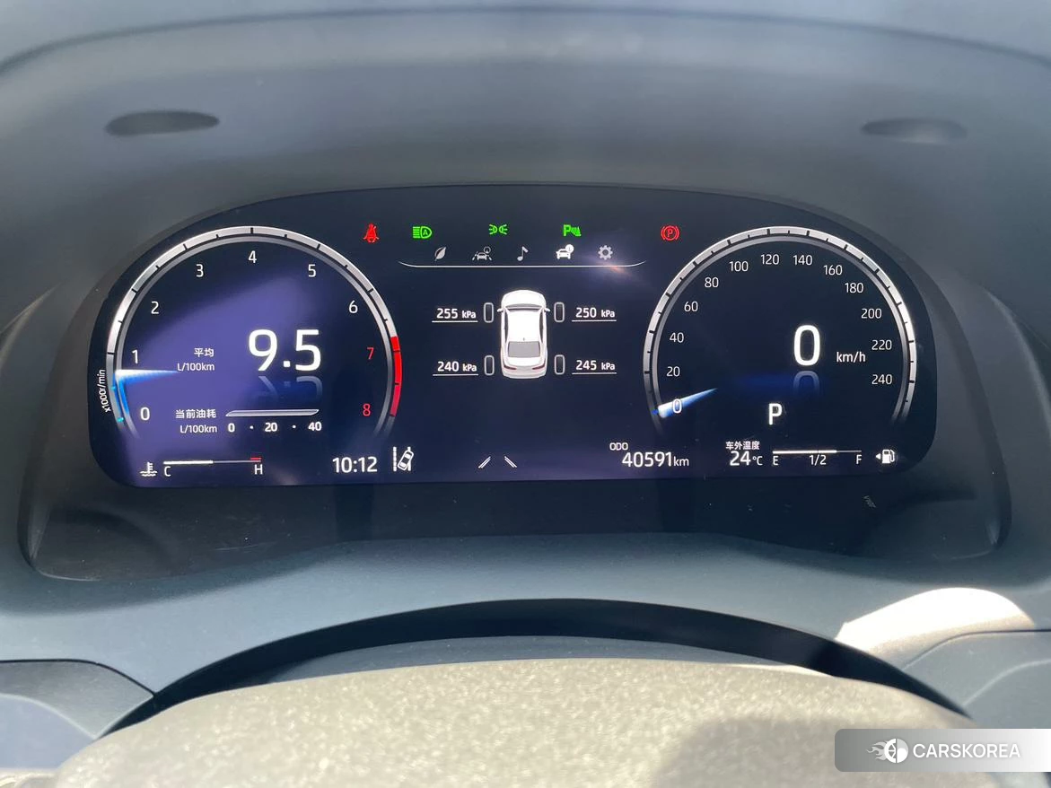 Toyota Camry 2022 Белый из Китая