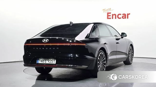 Hyundai Grandeur (GN7) 2025 Черный из Кореи