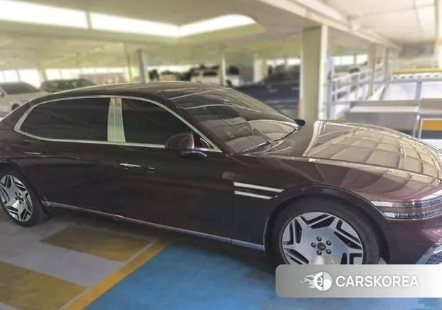 Genesis G90 (RS4) 2023 Коричневый из Кореи