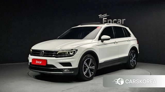 Volkswagen Tiguan second Generation 2018 Белый из Кореи