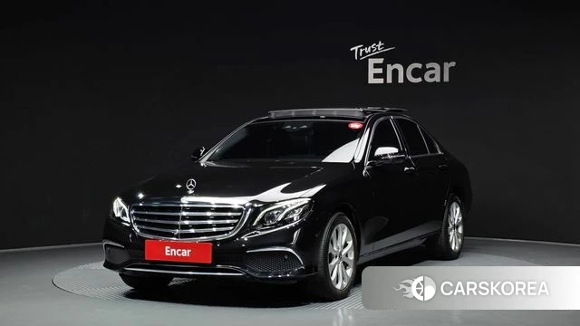 Mercedes-Benz E-Class W213 2019 Черный из Кореи