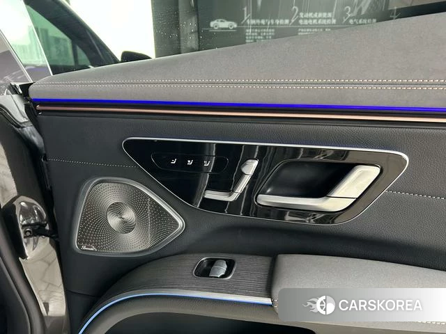 Mercedes-Benz EQS 2023 Черный из Китая