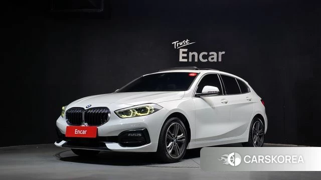 BMW 1 Series (F40) 2020 Белый из Кореи