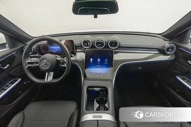 Mercedes-Benz C-class PHEV 2024 Белый из Китая