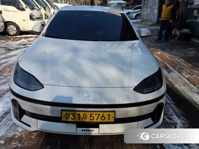 Hyundai Ionic 6 2023 Белый из Кореи