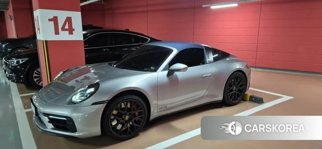 Porsche 911(992) 2024 Серебряный из Кореи