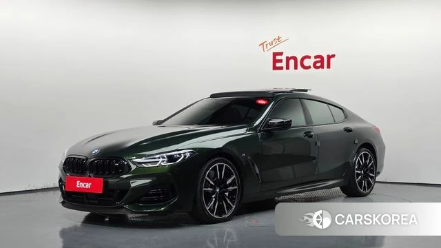 BMW 8 Series (G15) 2024 Темно-зеленый из Кореи