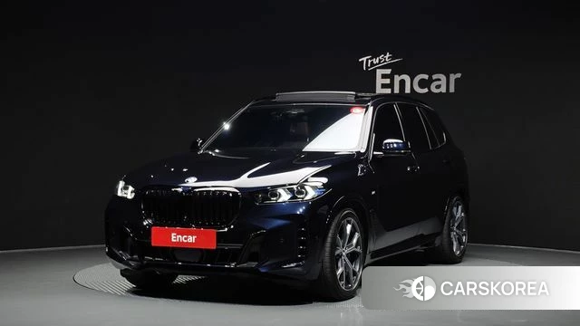 BMW X5 (G05) 2023 Черный двухцветный из Кореи