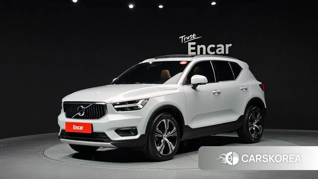 Volvo XC40 2019 Белый из Кореи
