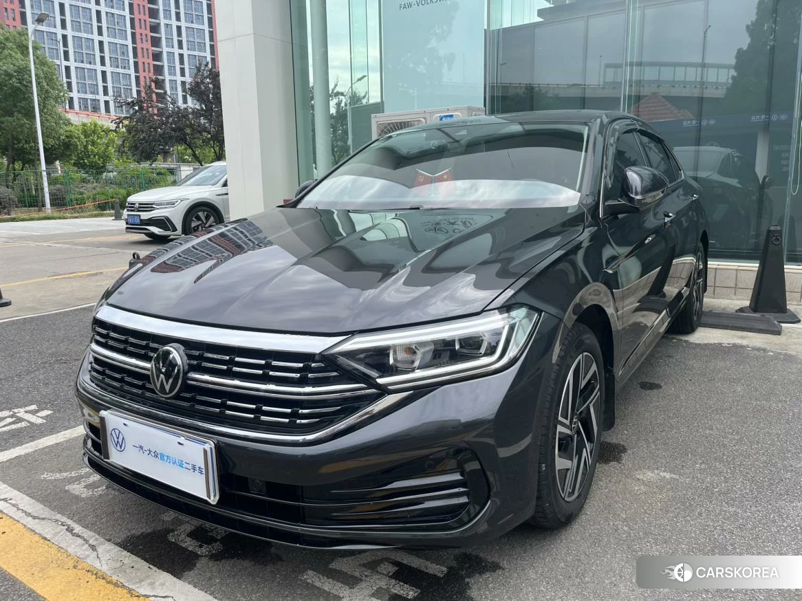Volkswagen Sagitar 2024 Черный из Китая