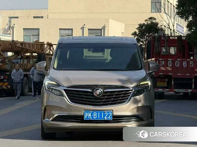 Buick GL8 2022 Шампань из Китая