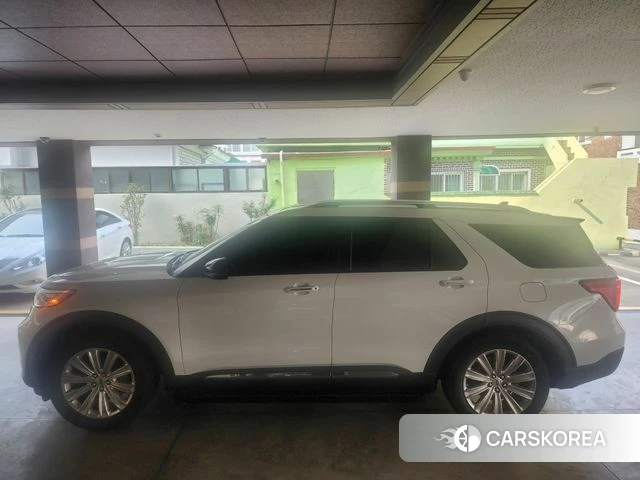 Ford Explorer 6th Generation 2020 Белый из Кореи