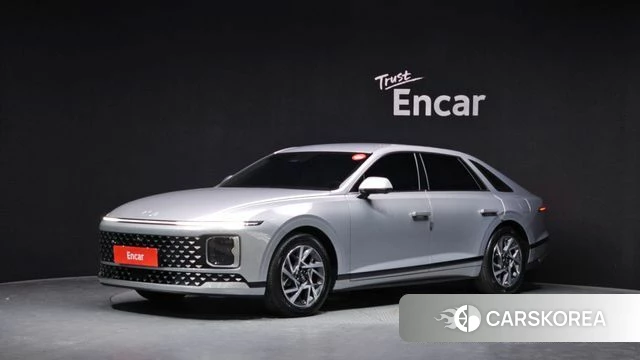 Hyundai Grandeur (GN7) 2023 Серебристо-серый из Кореи