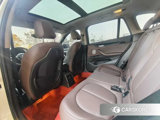 BMW X1 2021 Белый из Китая