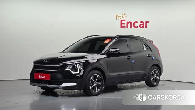 Kia Di Ol Nu Niro 2024 Черный из Кореи