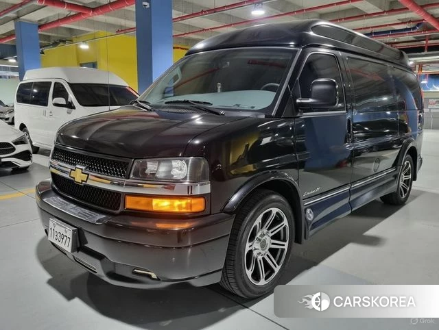 Chevrolet Express Van 2018 Черный из Кореи