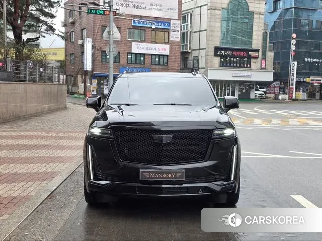 Cadillac Escalade 5th Generation 2023 Черный из Кореи