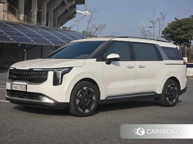 Kia The New Carnival 4th Generation 2024 Белый из Кореи
