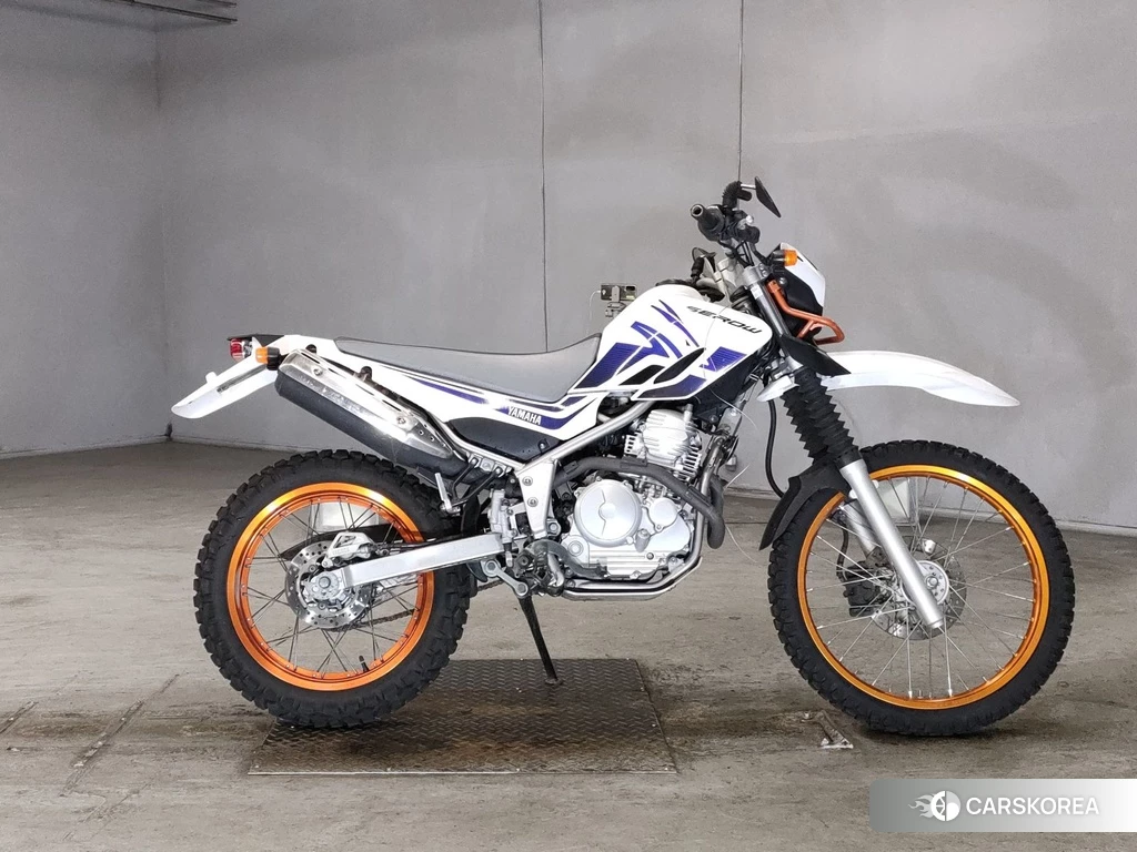 Проданный Yamaha SEROW 250 2015 из Японии