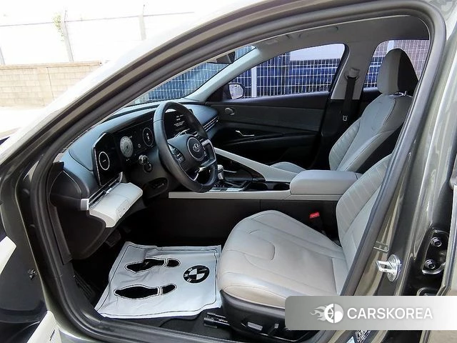 Hyundai Avante (CN7) 2020 Серый из Кореи