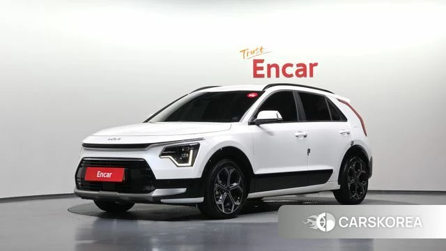 Kia Di Ol Nu Niro 2022 Белый из Кореи