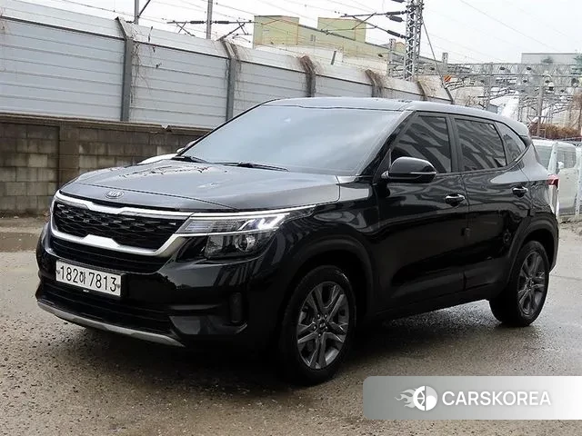 Kia Seltos 2020 Черный из Кореи