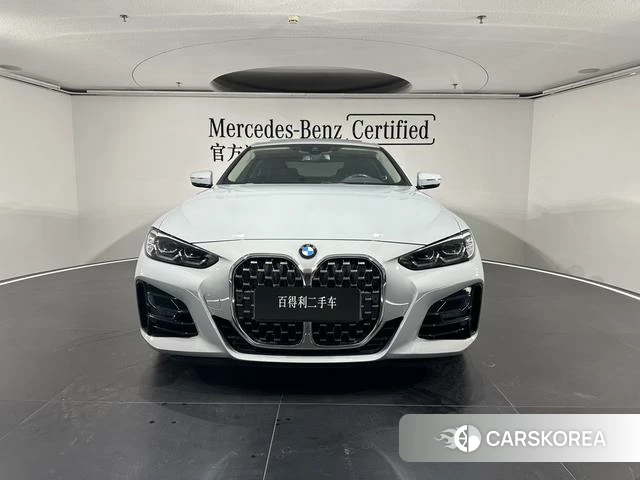 BMW 4 series 2023 Серебристо-серый из Китая