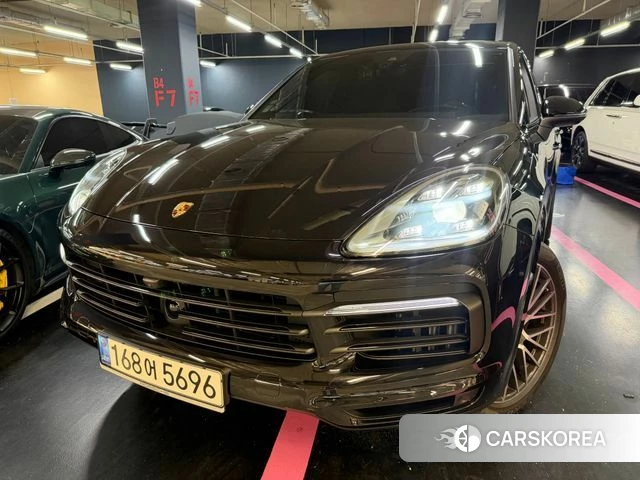 Porsche Cayenne (PO536) 2021 Черный из Кореи