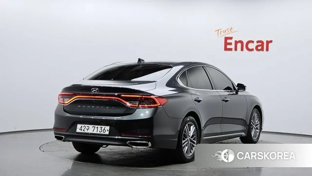 Hyundai Grandeur IG 2019 Серый из Кореи