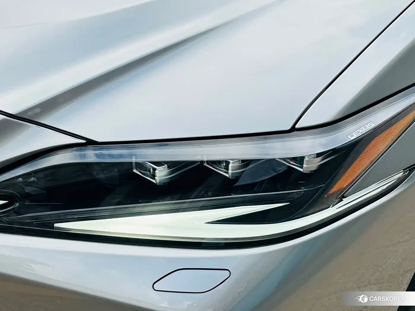 Lexus ES 2024 Silver/gray из Китая, фото 2