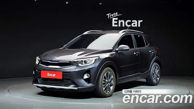 Kia Stonic 2018 Серый из Кореи