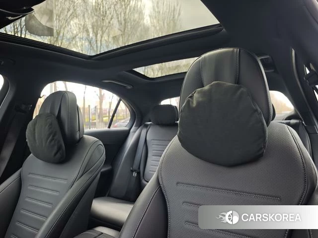 Mercedes-Benz Class C 2024 Белый из Китая