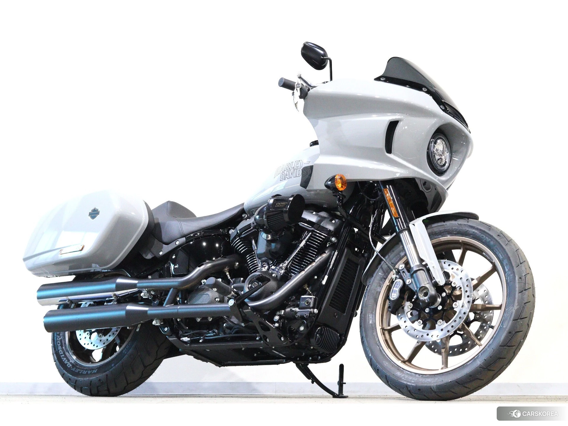 Harley-Davidson Softail Low Rider ST FXLRST1920 2024 из Японии